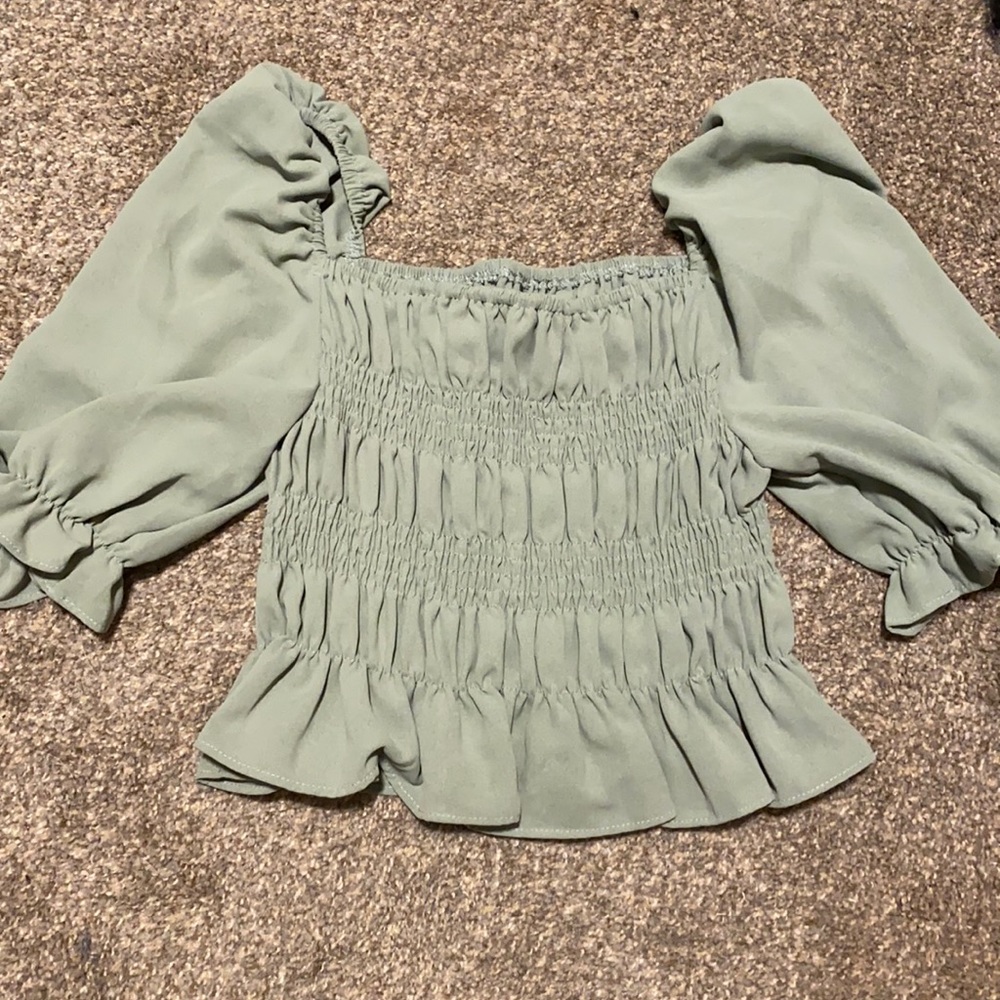 Cropped top